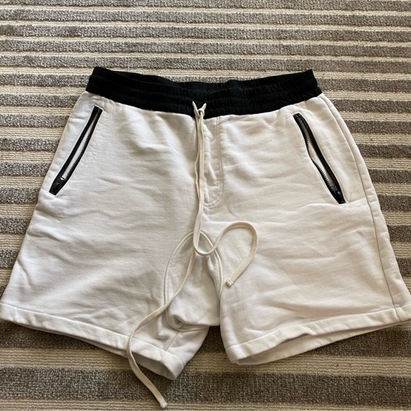 FOG - Fear of God Men’s Sweat Short - Picture 1 of 4